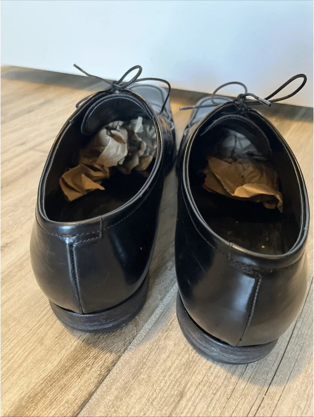 PRADA MENS BLACK DRESS OXFORD SHOES SIZE 9.5 MADE IN ITALY GOOD CONDITION!